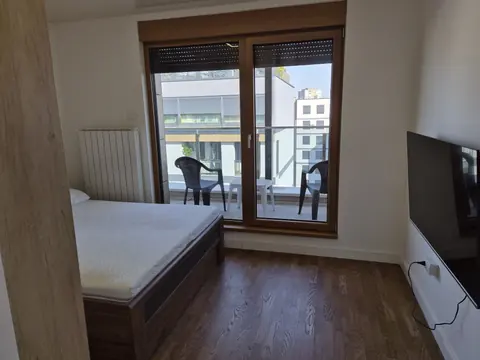Glavna spavaća soba, pogled ka terasi